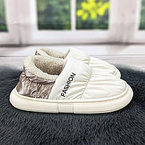 Тапочки жіночі чуні закриті плащівка на хутрі білі 4292, фото 3