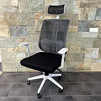 Кресло компьютерное офисное из сетки Prestige черно-белый