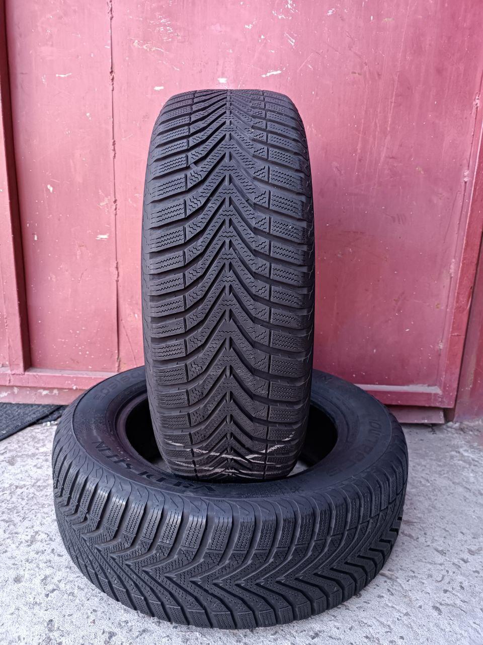 Шини зимові 205/60 R16 92H Vredestein