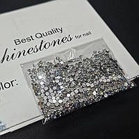 Стразы для дизайна ногтей Rhinestones for nails переливающиеся камни