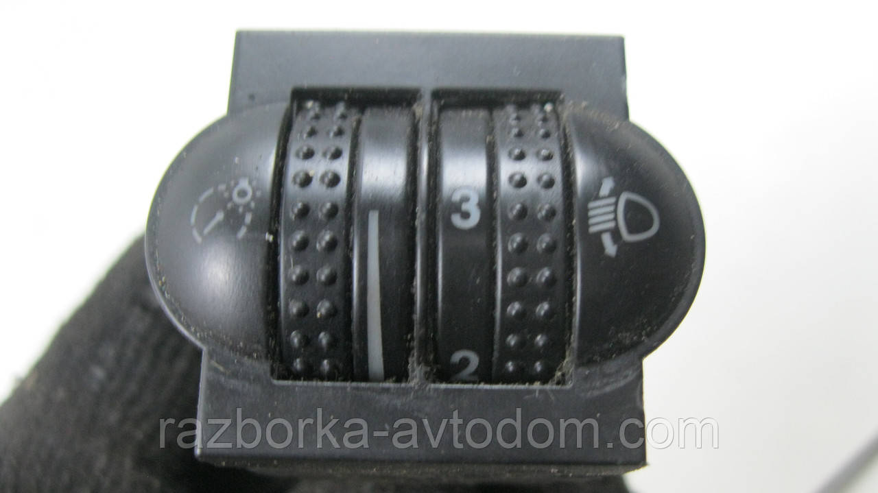 Регулятор яскравості підсвітки приладів VW Passat B5 (1997-2000) OE:3B0941333D
