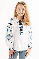 Вышиванка на девочку льняная блуза белая с синим орнаментом с длинным рукавом