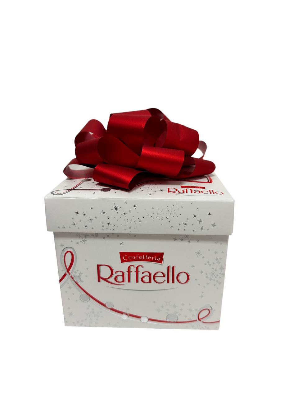 Конфеты Raffaello 300 г Конфеты Рафаэло в подарочной коробке с бантом - фото 1 - id-p2008929448