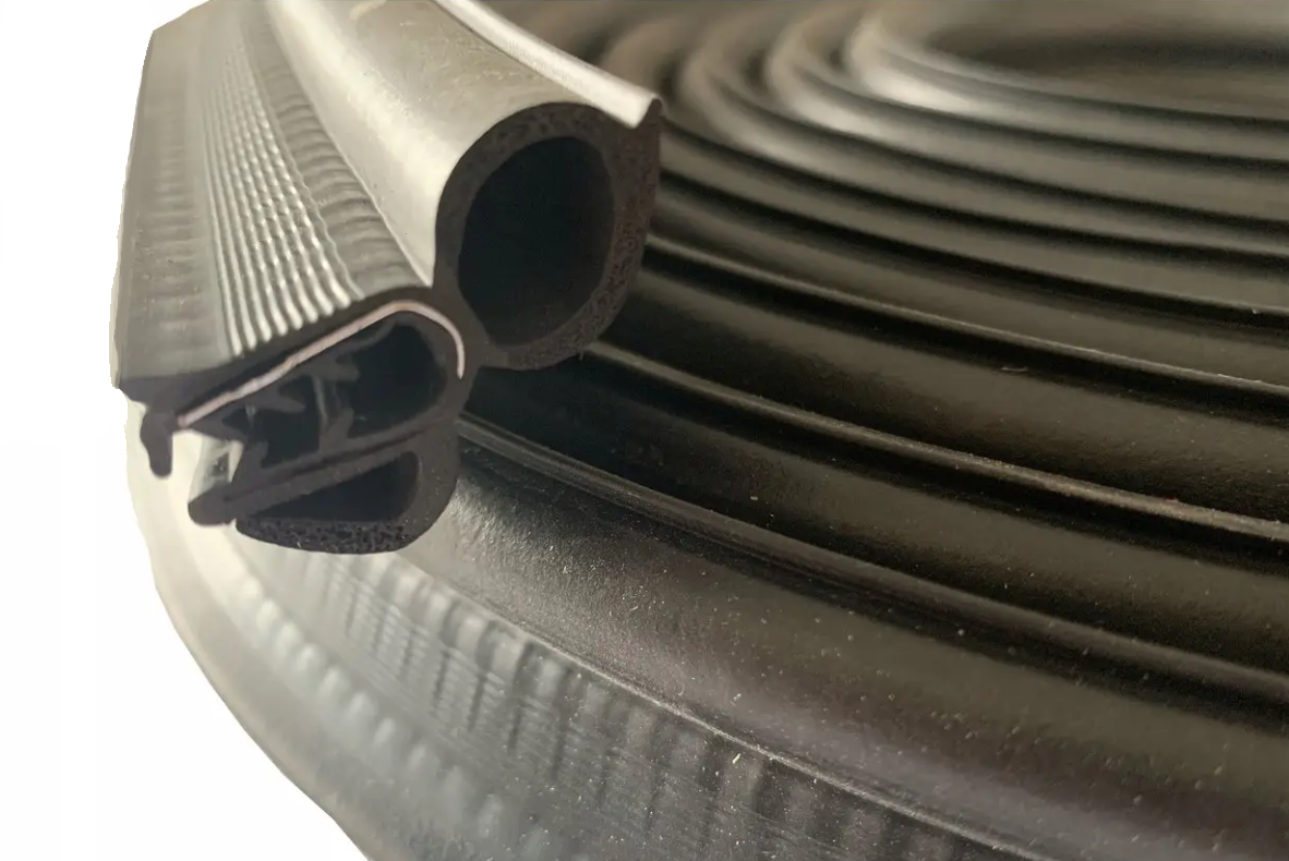 Уплотнитель двери задней Volkswagen Transporter T4, Opel Vivaro ...