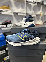 Чоловічі оригінальні бігові кросівки New Balance M840FLN