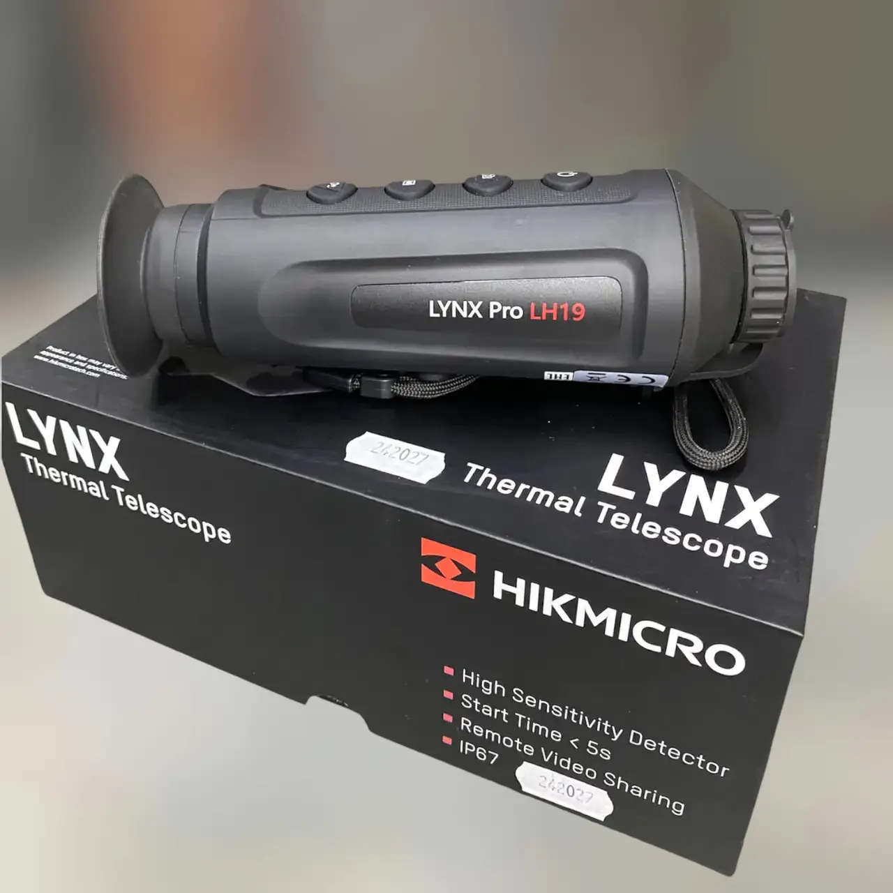 Тепловизионный монокуляр HIKVISION HikMicro Lynx Pro LH19, тактический монокль с увеличением 1.86 14.88 - фото 7 - id-p2008959577