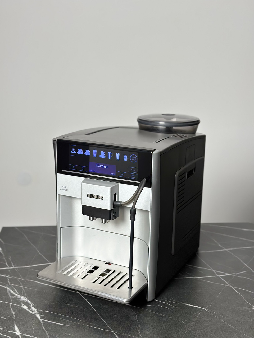 Кавомашина Siemens EQ.6  s300 (refurbished)