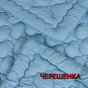 Зимова тепла Євро ковдра двоспальна 195х210 см стьобана мікрофібра / холофайбер однотонна блакитна, фото 3