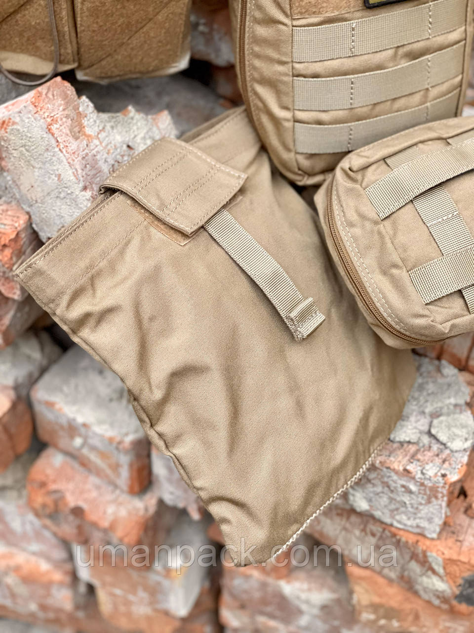 Утилітарна сумка для скидання магазинів у кольорі Coyote виробництва ISARM на липучці, водостійкий матеріал