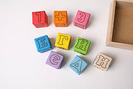 Дитяча іграшка. Кубіки фарбовані букви+цифри (укр.) 4х4см. Екопродукт. 9шт.