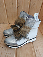 Женские кожаные демисезонные ботинки с мехом белые размер 37