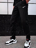 Мужские зимние спортивные штаны Nike на флисе теплые Найк черные