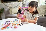 Адвент-календар Барбі 2023. Barbie Doll and Advent Calendar. Новорічний подарунковий набір із лялькою, одягом, аксесуарами, фото 7