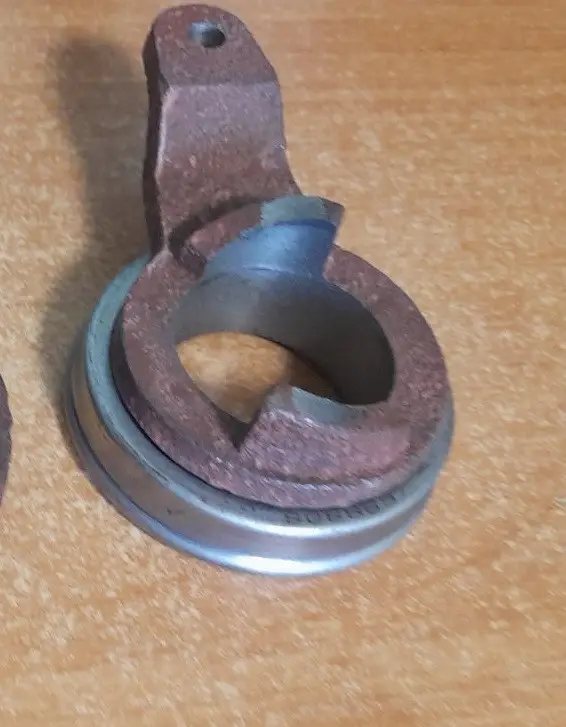 Важіль вичавного підшипника з вичавним підшипником КПП мототрактора 12-15-18 лс, фото 1