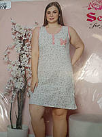 Жіноча нічна сорочка великого розміру.