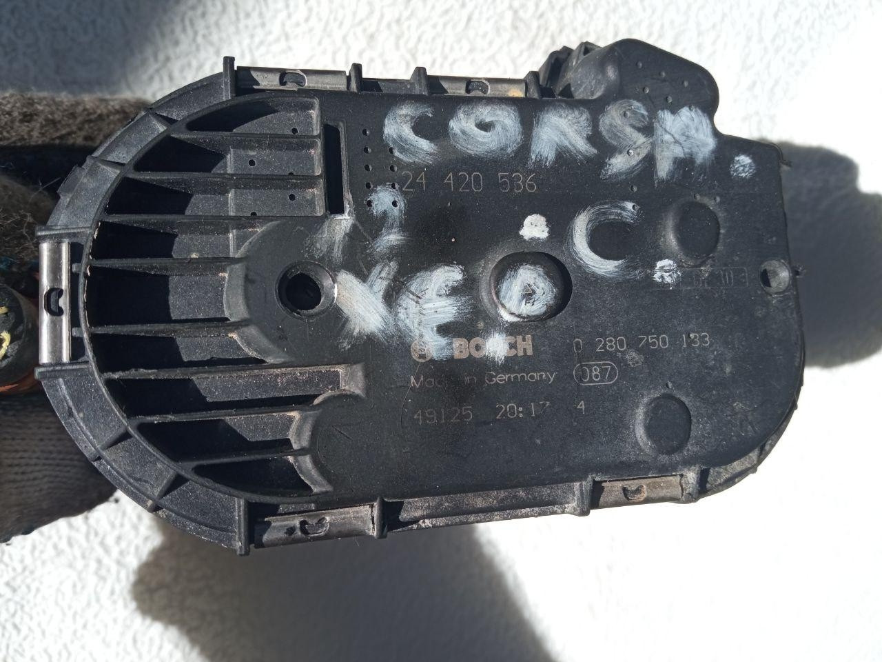 Дросельна заслінка Opel Corsa C 12XE Bosch 0 280 750 133 / 24 420 536 / 0280750133