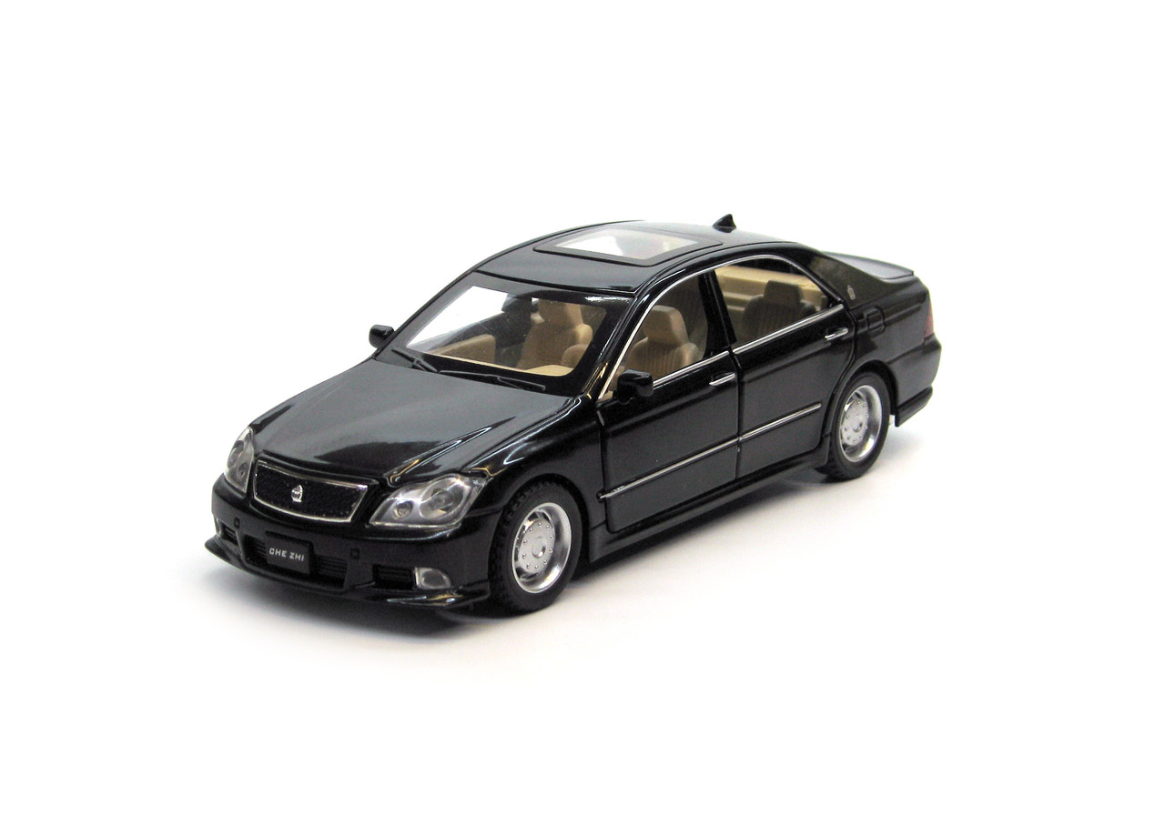 Машина модель 22055 Toyota Crown S180, масштаб 1:32, інерція, відкриваються усі двері, звук, світло фар