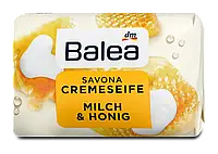 Твердое мыло Balea Savona с молоком и медом 150 г