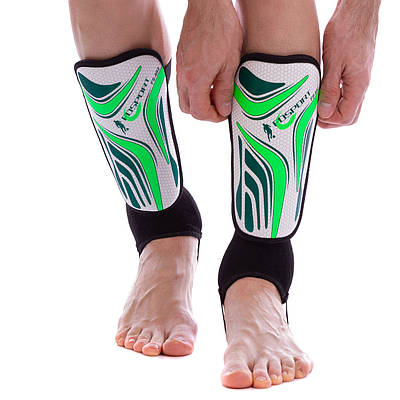 Щитки футбольні з захистом щиколотки FDSPORT Zelart FS-692 M-L кольору в асортименті