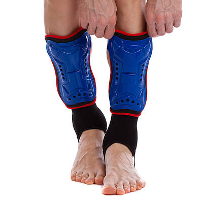 Щитки футбольні з захистом щиколотки Zelart FB-0865 кольору в асортименті