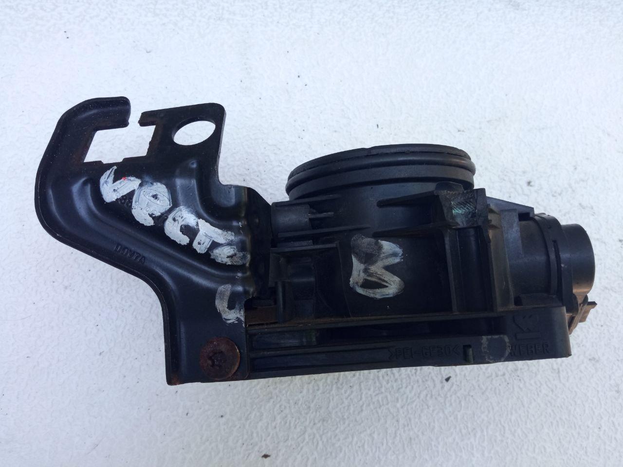Дросельна заслінка Opel Vectra B 988F-EE / 981 021 / 988f-ee / 988fee