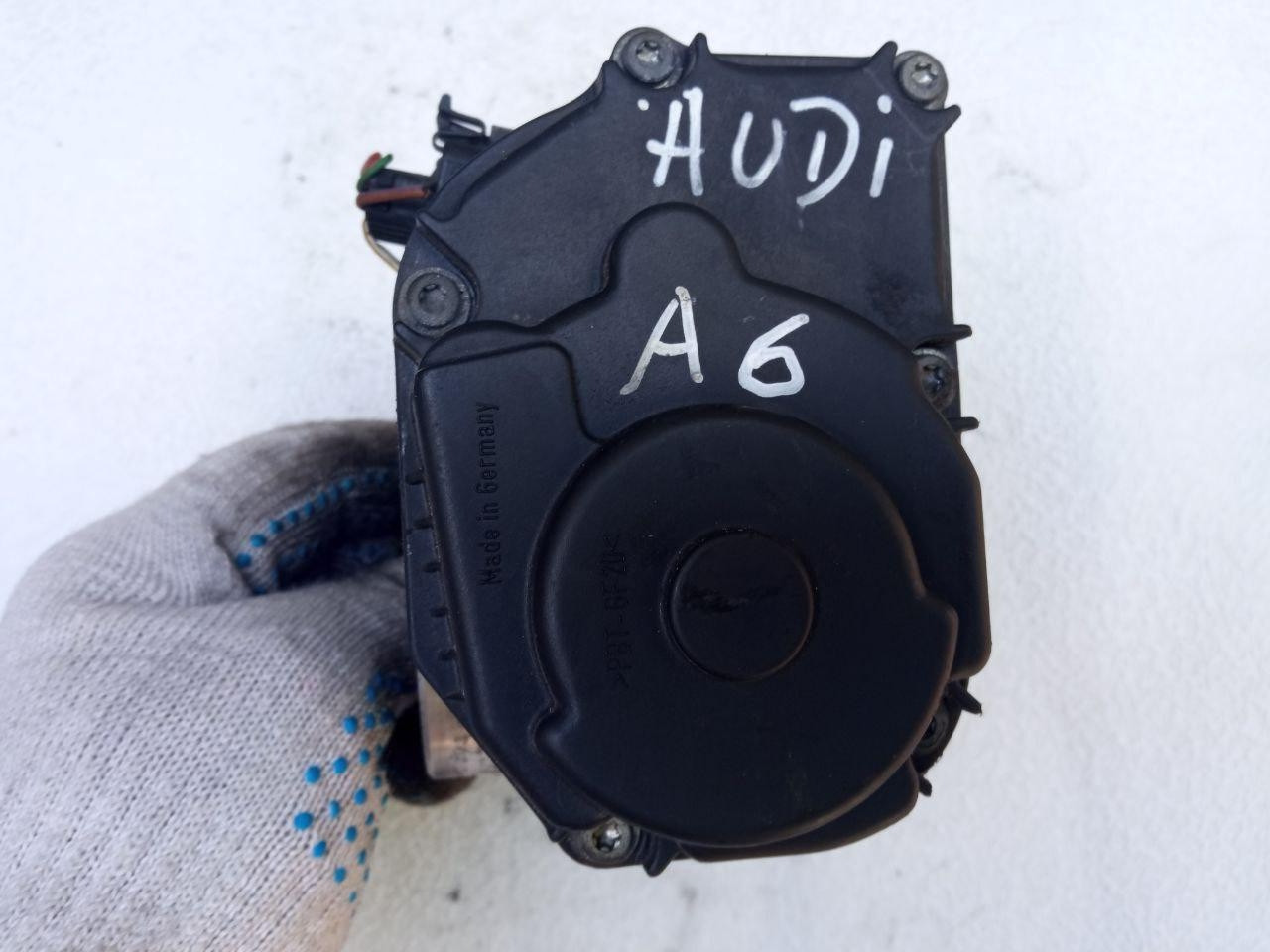 Дросельна заслінка Audi A6 VDO 078 133 063 AG / 408 237/221/003 / I V52597, фото 1