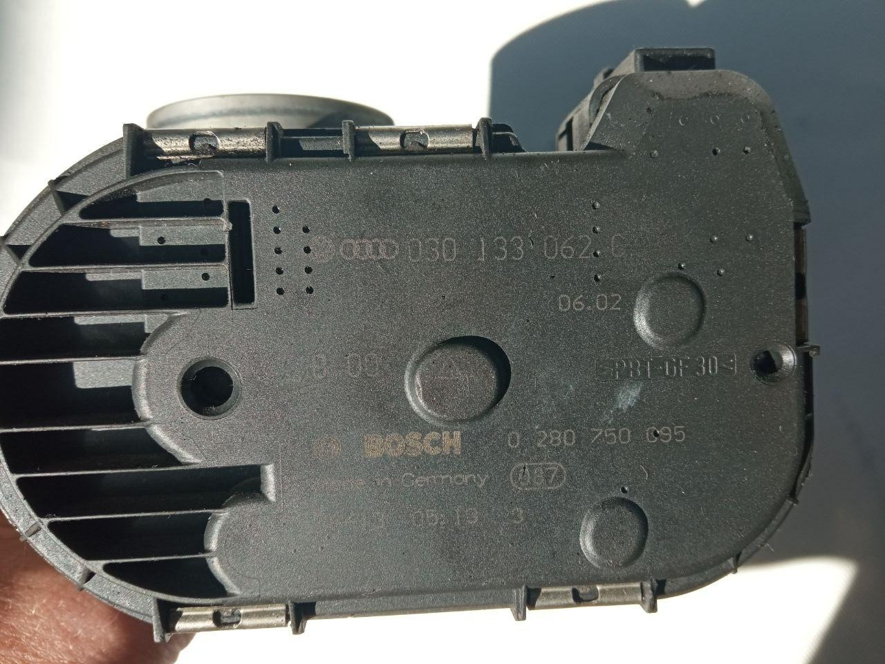 Дросельна заслінка Volkswagen / Audi / Seat Arosa Bosch 030 133 062 C / 0 280 750 095