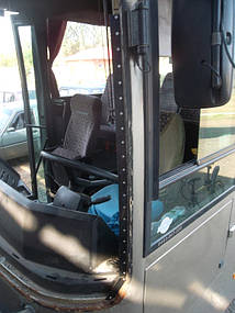 Изготовление  и замена лобового стекла на автобусе Van Hool в Никополе (Украина) 9