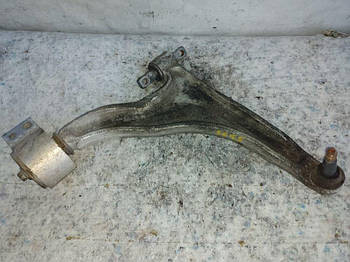 Важіль передньої підвіски нижній CADILLAC SRX 09-16 3.6 LFX 2012 перед. прав. (б/у)