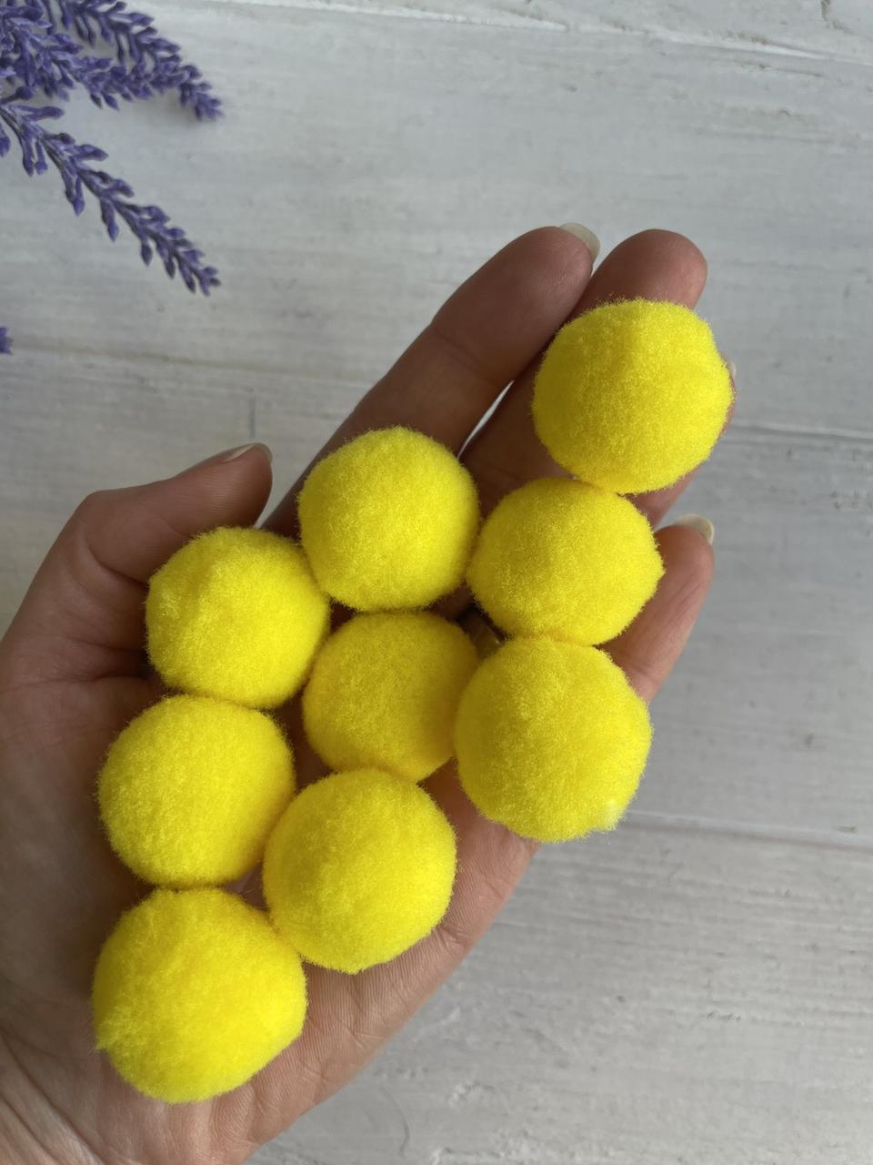 Помпони " Оксамитові 2.5 см", жовті 250 шт