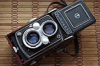 Среднеформатный Фотоаппарат Yashica 635 Yashinon 80mm 3.5 + адаптер на 35 мм пленку + кофр