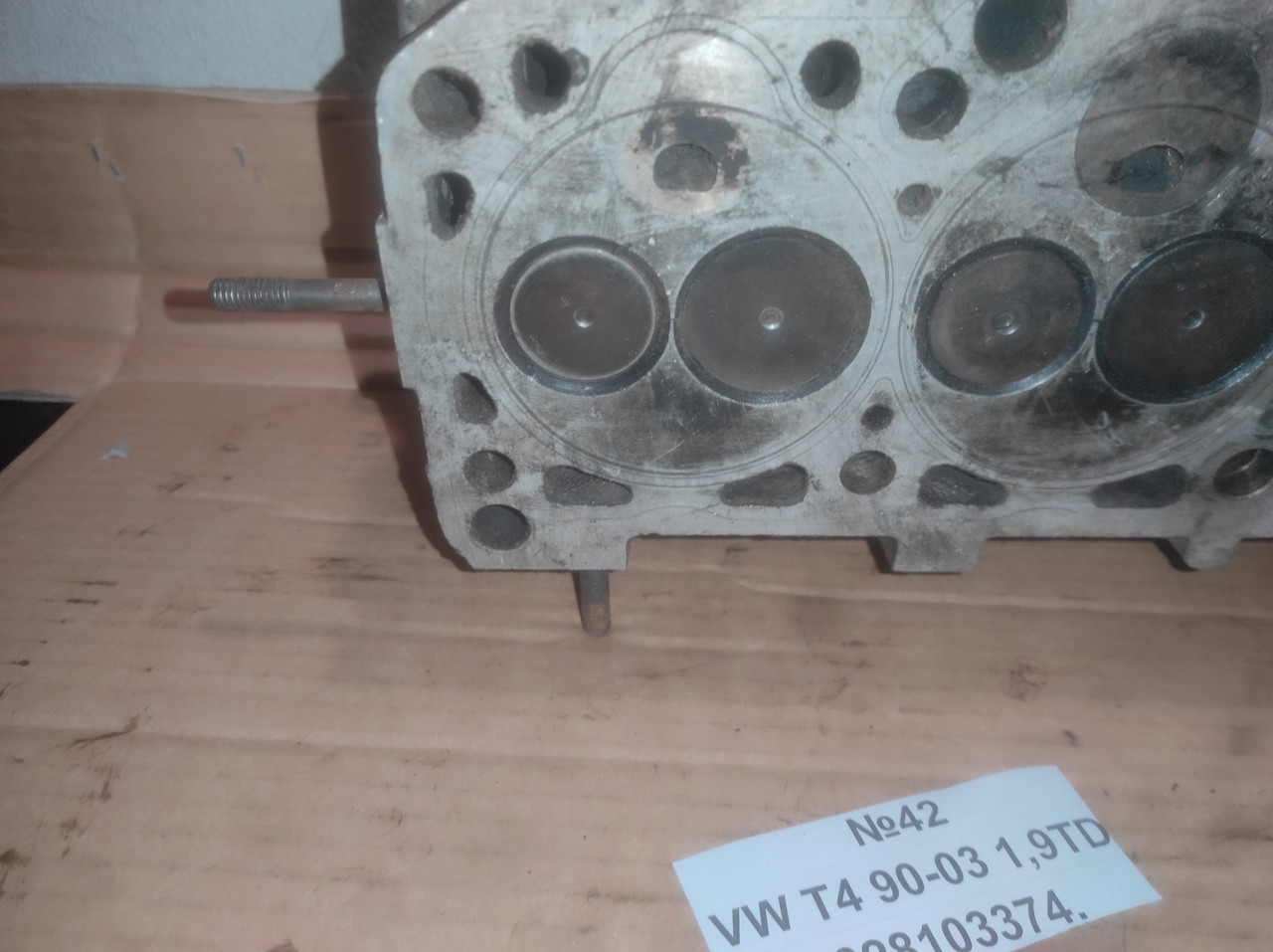 No42 Головка блока цилиндрів VW T4 90-03 1,9TD 028103374., фото 1