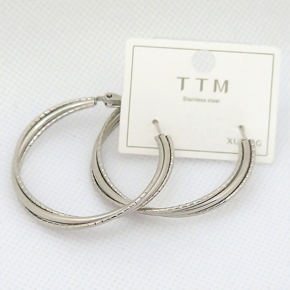 Сережки-кільця рифлені Stainless Steel. Сталь. Родій. Діаметр: 40 мм. Ширина: 4 мм.