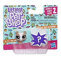 Игровой набор Hasbro Littlest Pet Shop - Littlest Pet Shop Series 2 Мари Панда (#2-121)