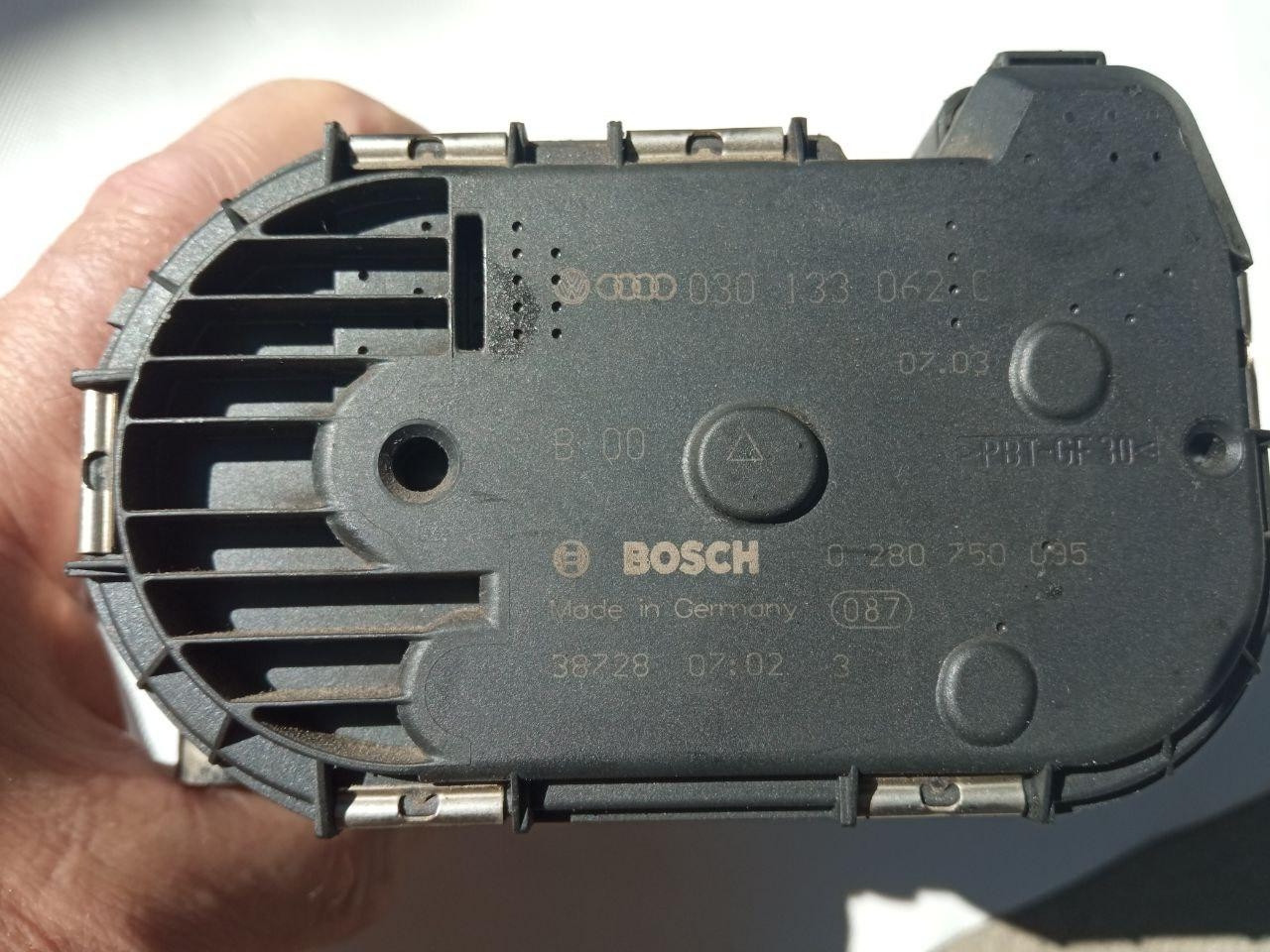 Дросельна заслінка Audi/Volkswagen/Seat Arosa Bosch 030 133662 C/0 280 750 095