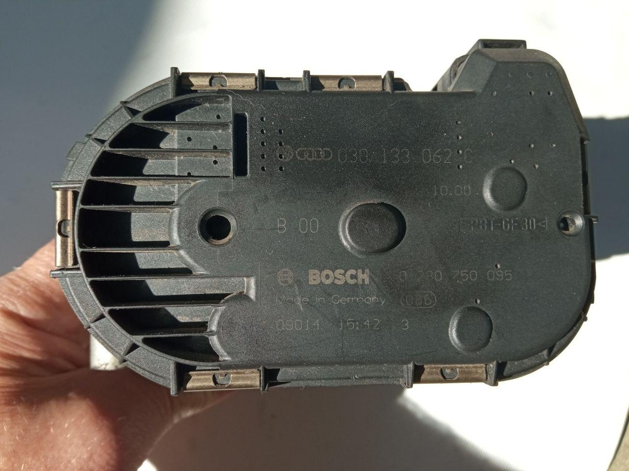 Дросельна заслінка Audi / Volkswagen / Seat Arosa Bosch 030 133 062 C / 0 280 750 095