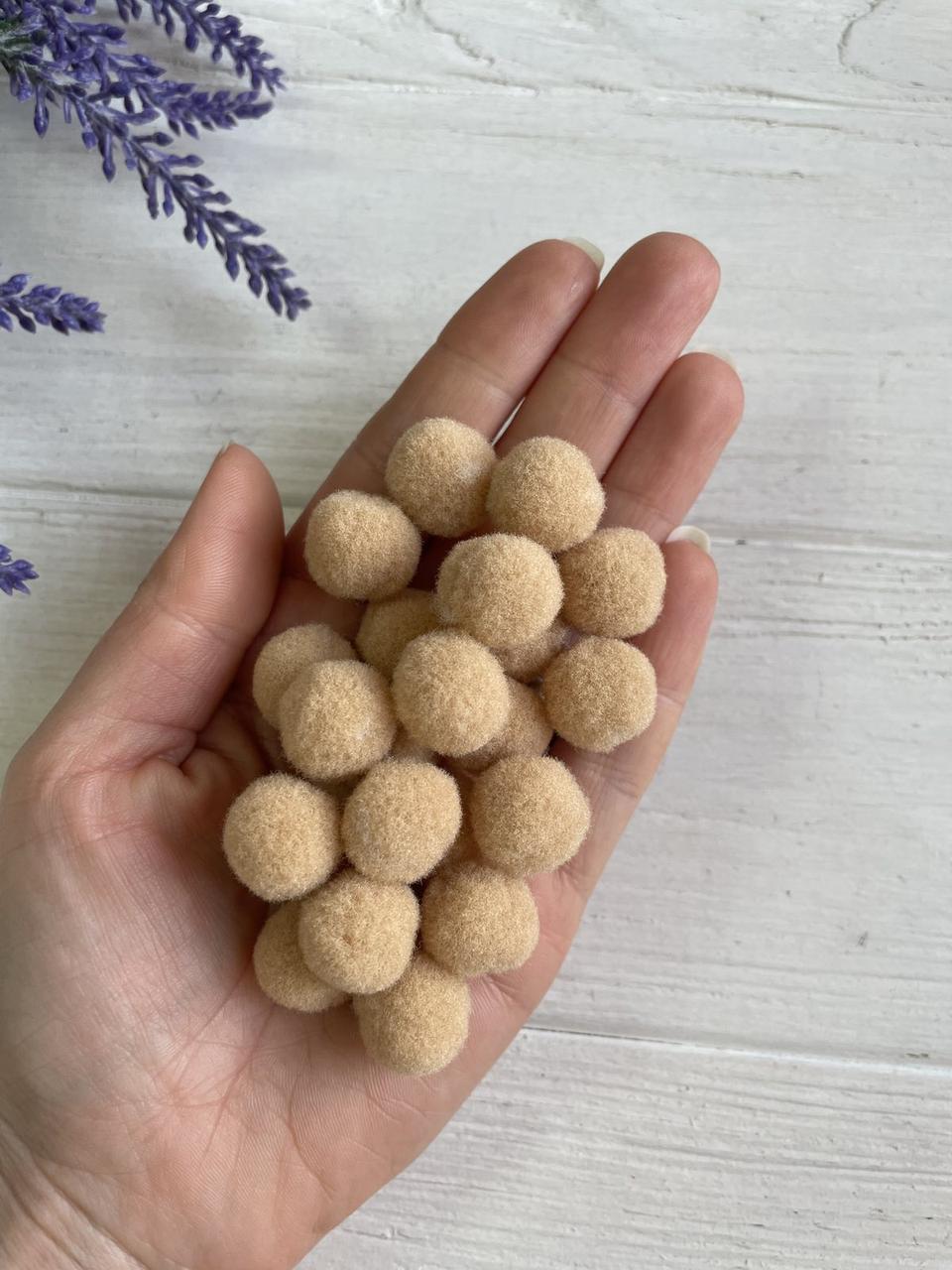 Помпони " Оксамитові 1.5 см", світло коричневі 500 шт