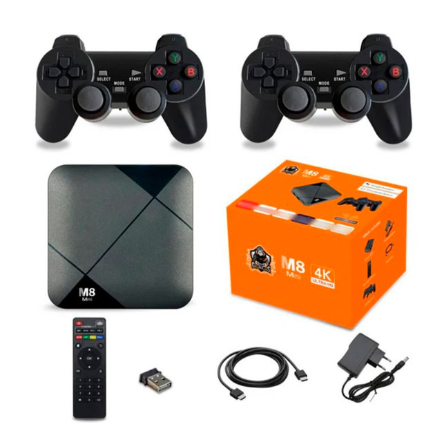 Портативна ігрова консоль Android TV і Game Stick M8 Mini 64Gb з бездротовими контролерами 2.4G