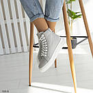 Сірі жіночі шкіряні демісезонні черевики на шнурку, фото 5