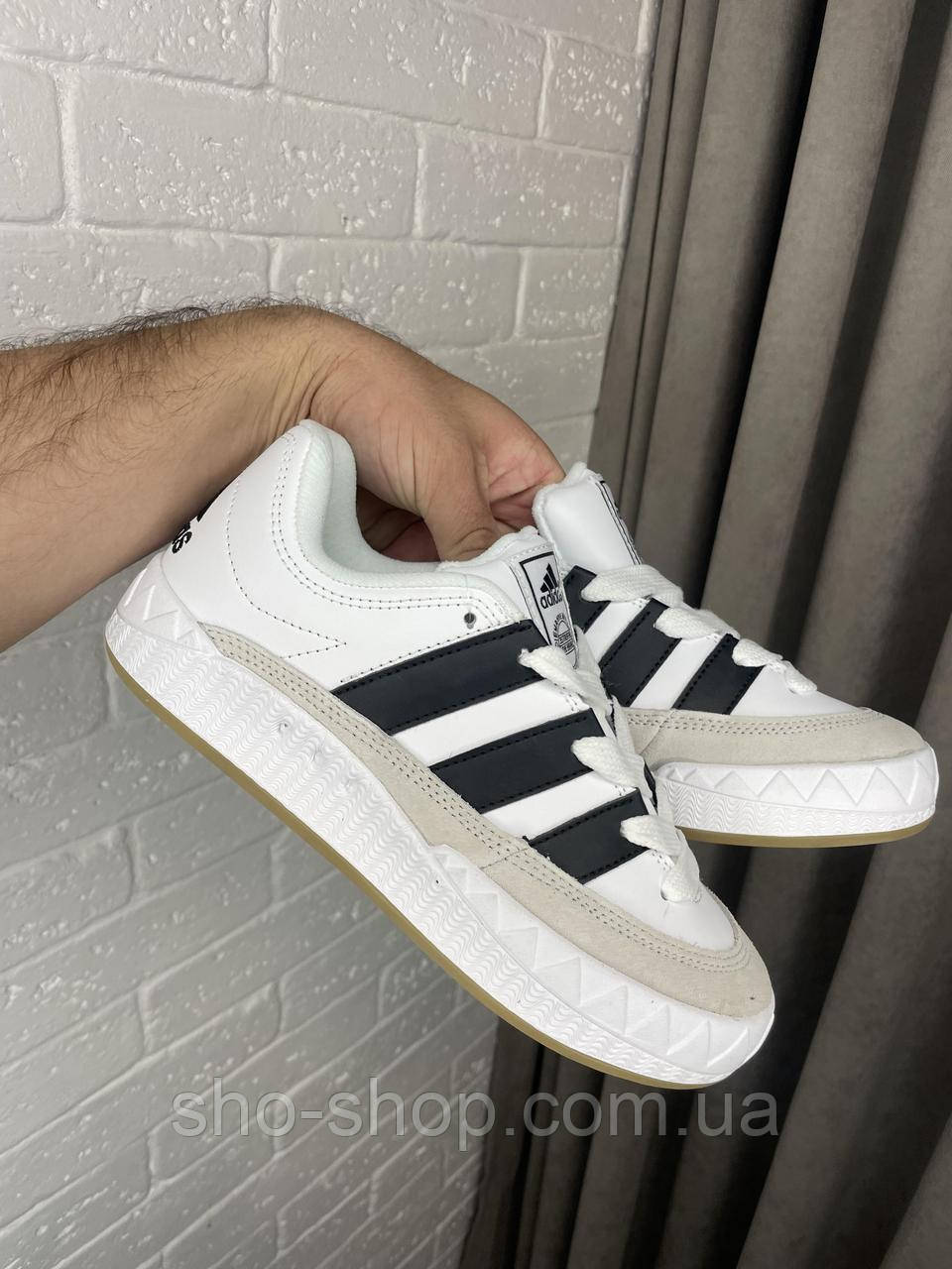 Кроссовки Adidas Ad Adimatic білі