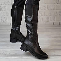 Женские зимние кожаные высокие черные сапоги на небольшом каблуке