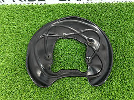 Пильовик гальмівного диска Audi Q7 4M 3.0 CRE 2015 задн. прав. (б/у)