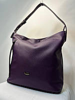 Мягкая женская сумка на плечо пупрурного цвета David Jones