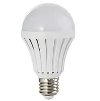 Світлодіодна лампа з акумулятором Е27 цоколь 7 Вт
