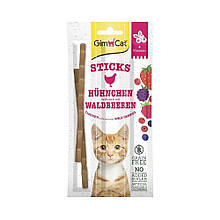 Ласощі GimCat Superfood Duo-Sticks М’ясні палички для котів, курка та лісові ягоди, 3 шт по 5 г
