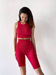 Комплект: велосипедки з ефектом пуш-ап та топ в рубчик М, Малиновий з моделюючим швом ззаду