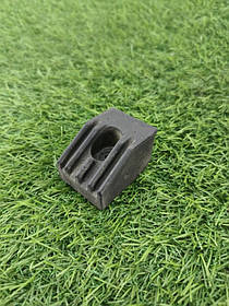 Відбійник кришки багажника FORD