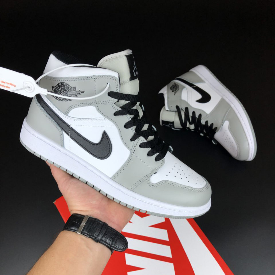 Чоловічі зимові кросівки Nike Air Jordan шкіряні стильні молодіжні сірі білі