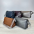 Шкіряна сумка клатч трапеція з трьома відділами та ремінцем на плече С01-КТ-3043 Коричнева, фото 9