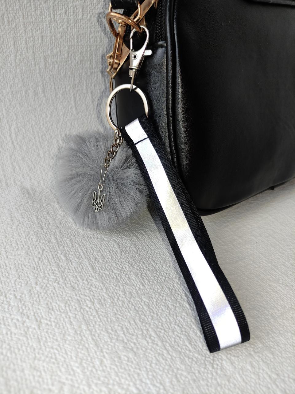 Світловідбиваючий брелок флікер на сумку чи рюкзак з хутром чорний
